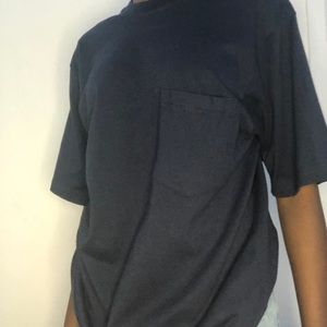 navy oversized plain tee🤍
size: L
no flaws
